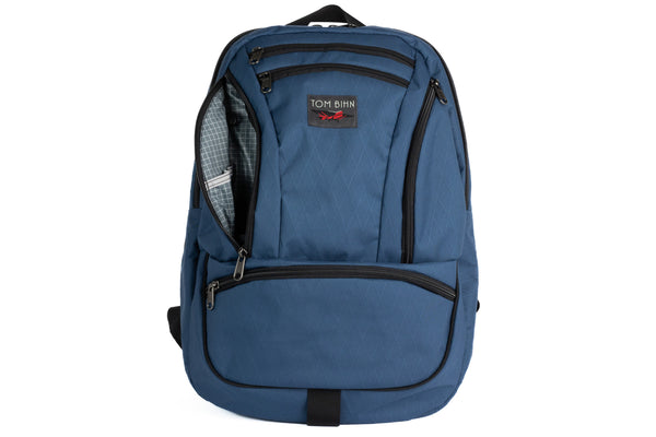The Synapse 25 in Marine (blue) X-Pac with a Northwest Sky (grey with white grid) 200 Halcyon interior